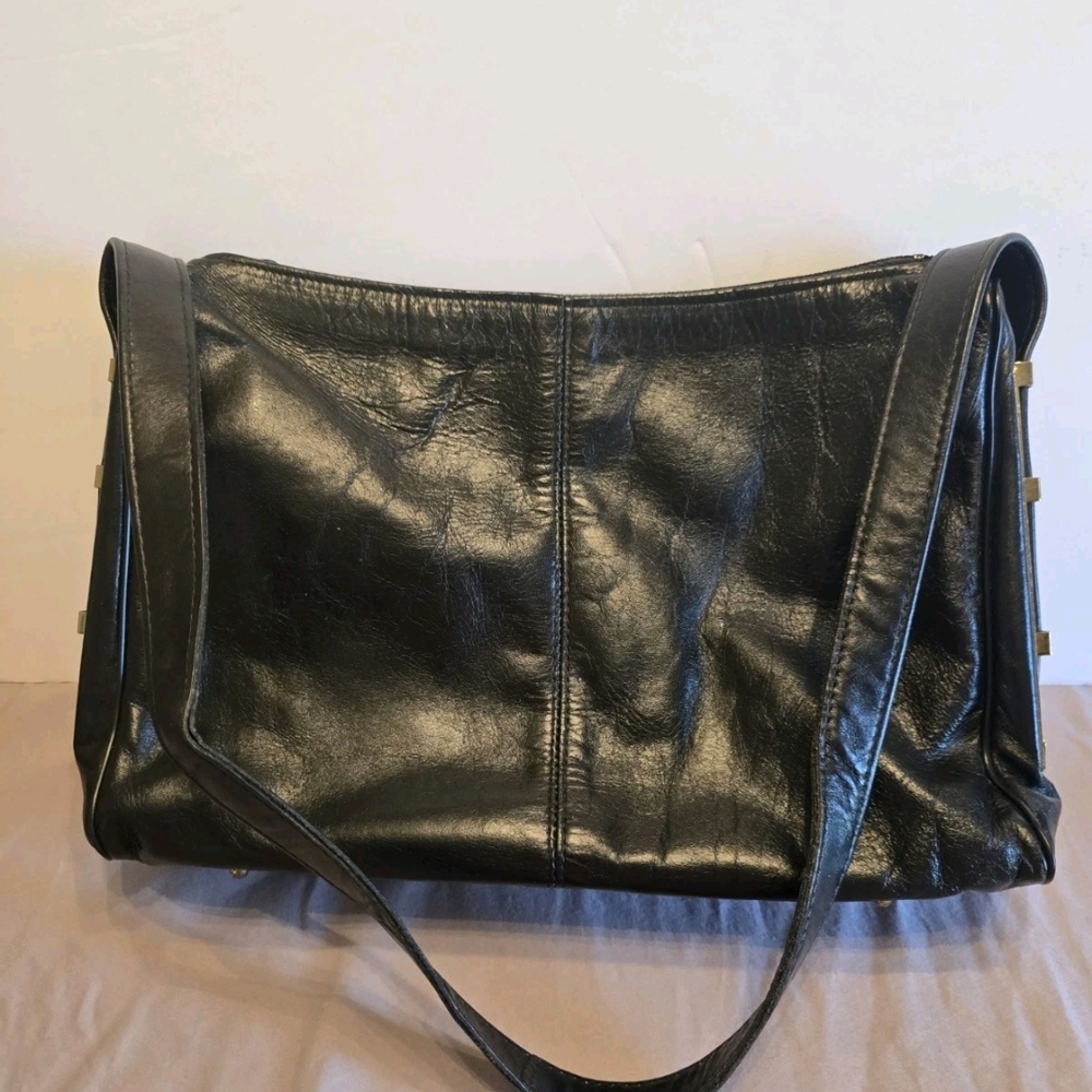 Vintage Letisse Black Leather Shoulder Bag 13x9x3 Gold Accents Zip Closure GUC